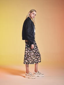 Bershka 2019秋冬系列 詮釋新季潮流風(fēng)向標(biāo)