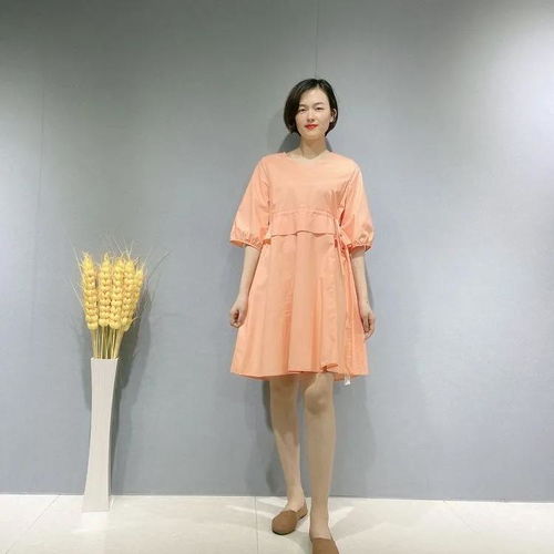 沐沐服飾霄尚系列 秋日風(fēng)尚，詮釋優(yōu)雅與多元